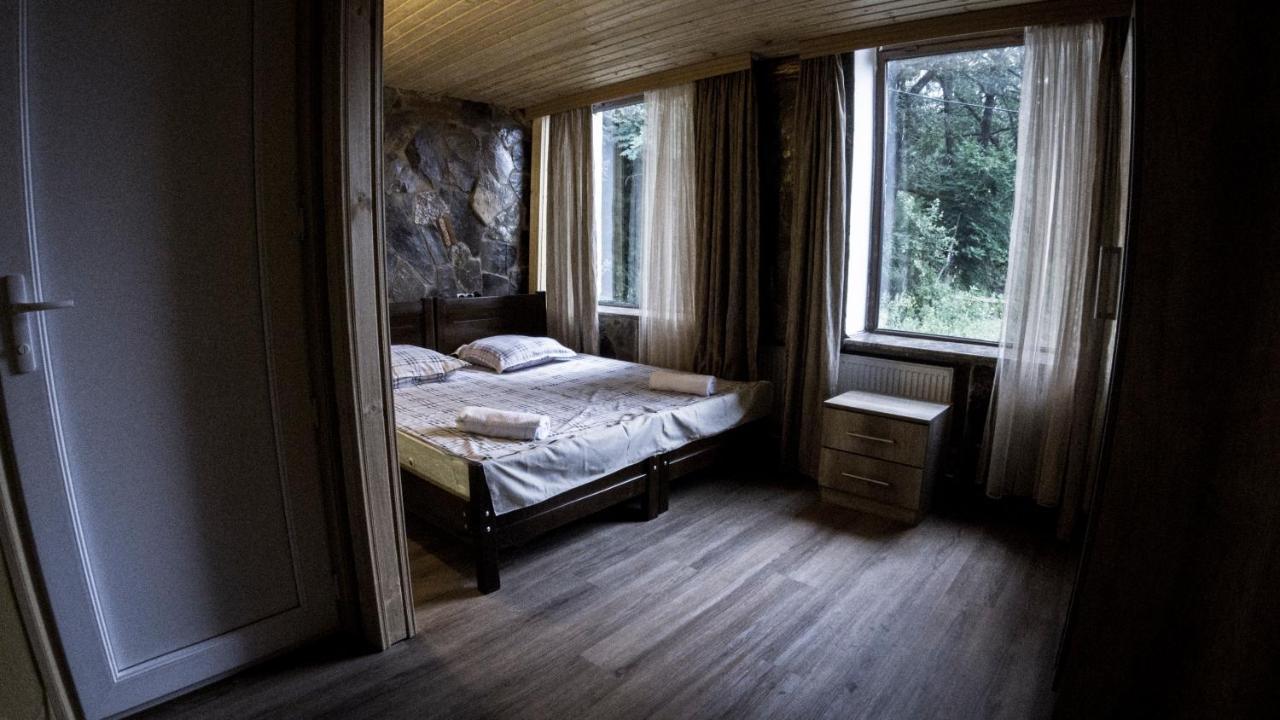 Hotel Eco House In Bakuriani Eksteriør billede